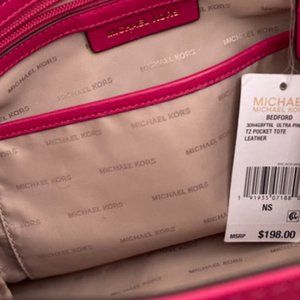 Michael Kors handbag, new unused with tags.